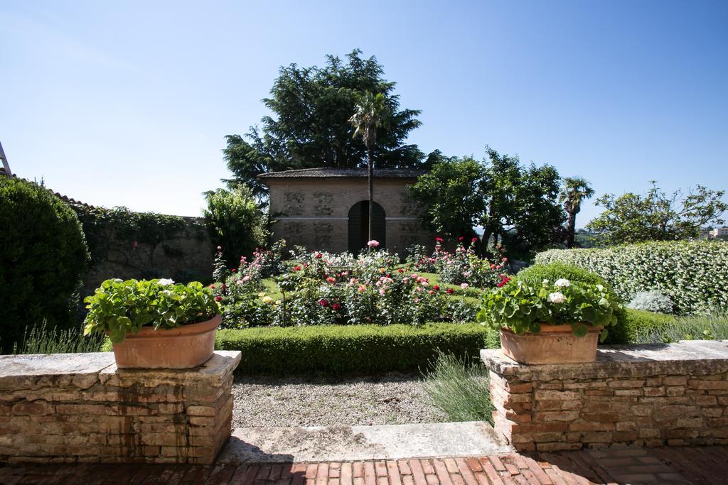 Villa La Strega Siena Værelse billede